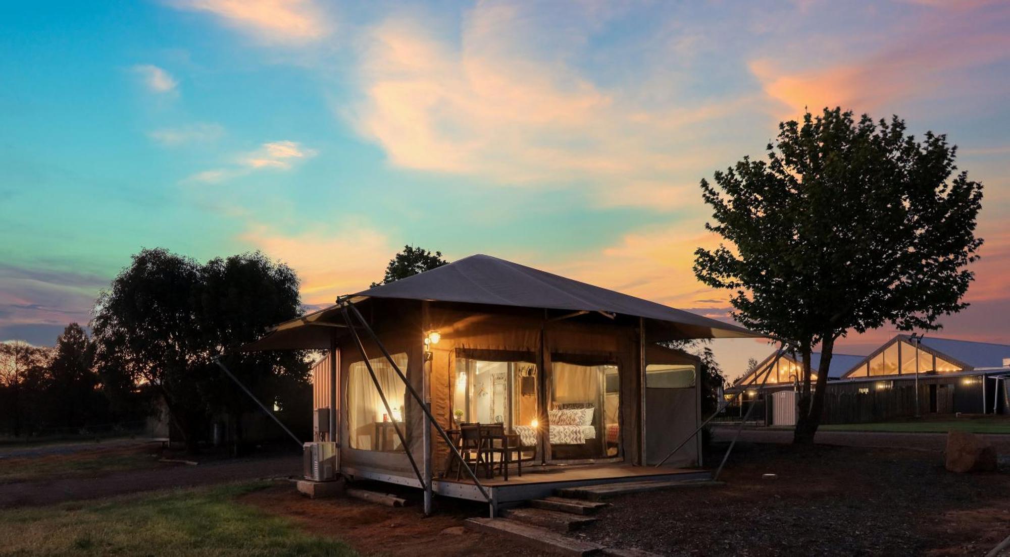 Dubbo Rhino Lodge 外观 照片
